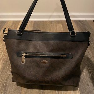 Brown Coach purse with matching wristlet